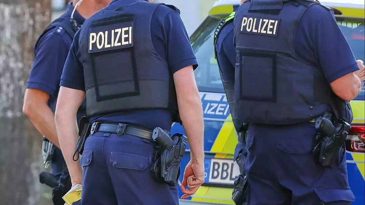 Nach Sabotage an Umspannwerken: Polizei sucht 48-Jährigen mit Foto