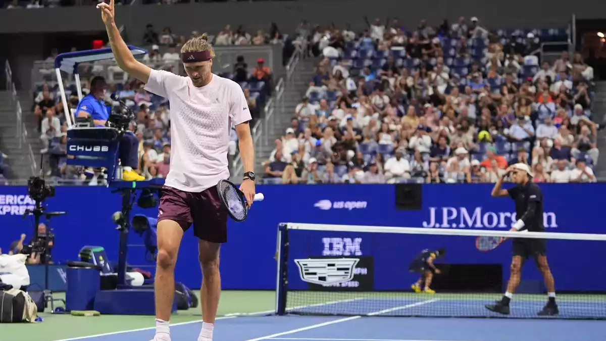 Alexander Zverev in Jubelpose. - Bild: Frank Franklin II/AP/dpa