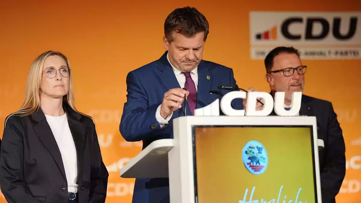 Die CDU hat ihren Stimmenanteil halbiert. - Bild: Kay Nietfeld/dpa