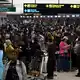 Rund 170.000 Passagiere sind von der Störung des Flugverkehrs betroffen. - Bild: Agung Kuncahya B.)/XinHua/dpa