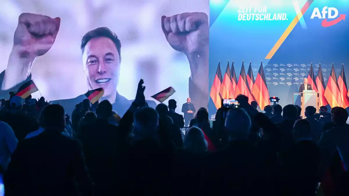 Auch Tech-Milliardär Elon Musk gratulierte der AfD. (Archivbild) - Bild: Hendrik Schmidt/dpa