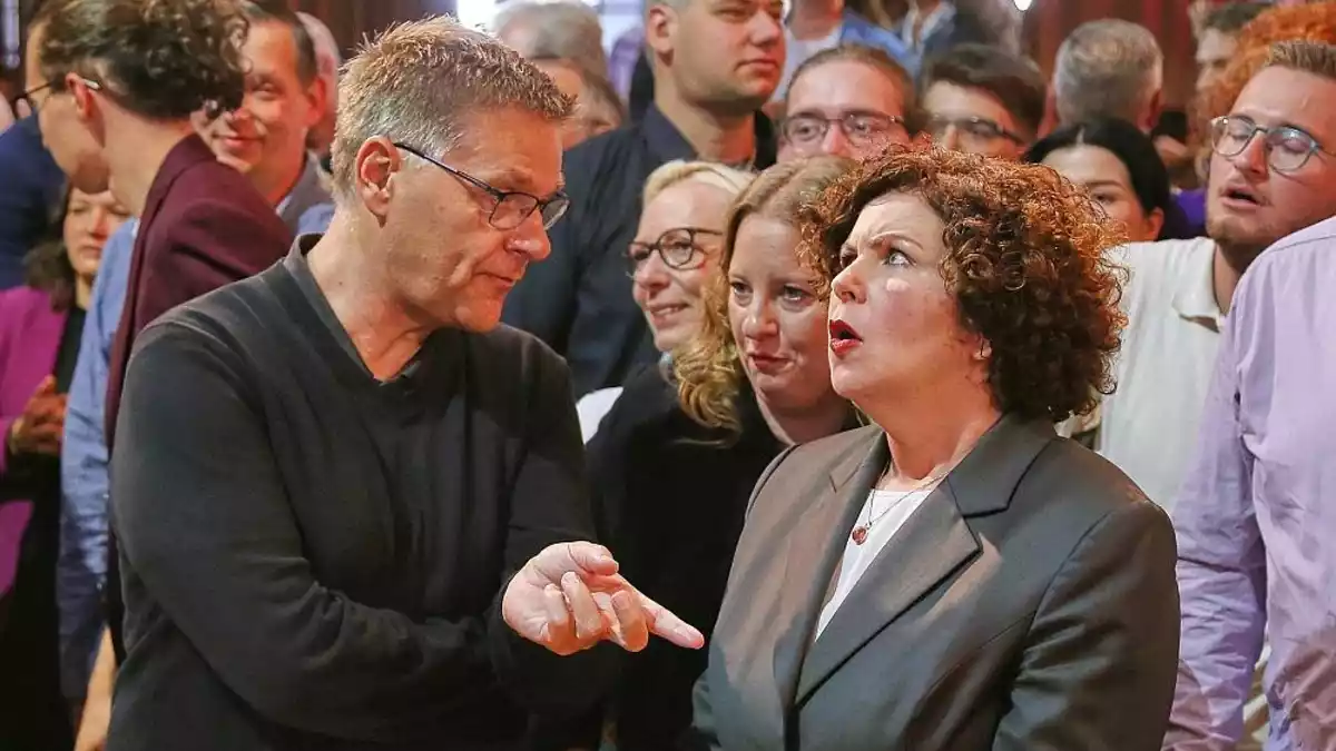 Parteienforscher warnt BSW vor Zusammenarbeit mit AfD