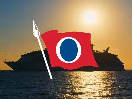 Silhouette eines Kreuzfahrtschiffes auf dem offenen Meer bei Sonnenuntergang. - Foto: über boerse-global.de