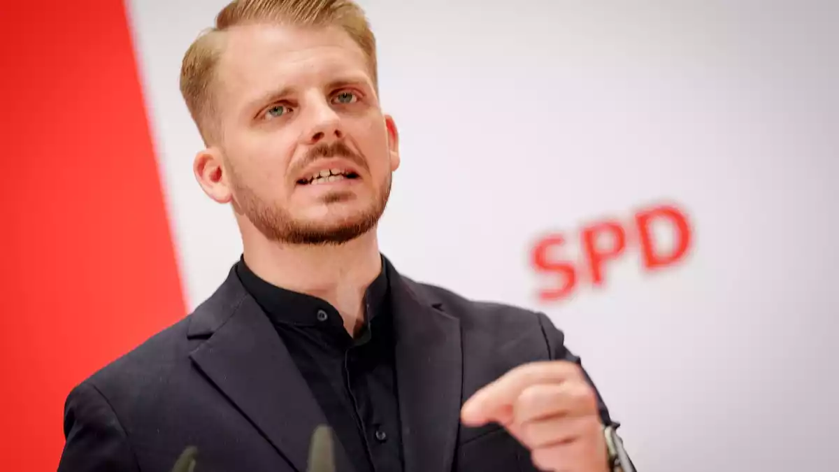 Die SPD zeigte sich in Sachsen-Anhalt auf niedrigem Niveau stabil.  - Bild: Kay Nietfeld/dpa