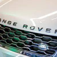 Jaguar Land Rover streicht Tausende Stellen. (Archivbild) - Foto: Gerald Matzka/dpa-Zentralbild/dpa
