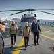 Neben der Schifffahrt durch die arktische Landschaft stand auch der Besuch auf einem Patrouillenschiff der dänischen Streitkräfte auf dem Programm. - Bild: Mads Claus Rasmussen/Ritzau Scanpix Foto/AP/dpa