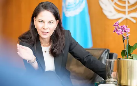 Abschied von der Weltbühne - Annalena Baerbock geht an die Columbia-Universität. (Archivbild) - Foto: Michael Kappeler/dpa