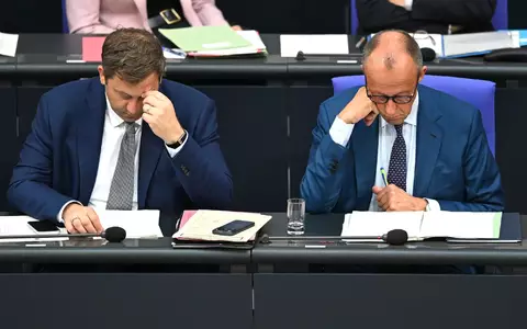 Kanzler und Vizekanzler stehen unter Druck. - Foto: Elisa Schu/dpa
