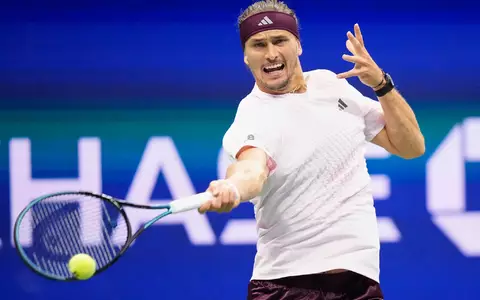 Souverän erreicht Alexander Zverev das Viertelfinale.  - Foto: Frank Franklin II/AP/dpa