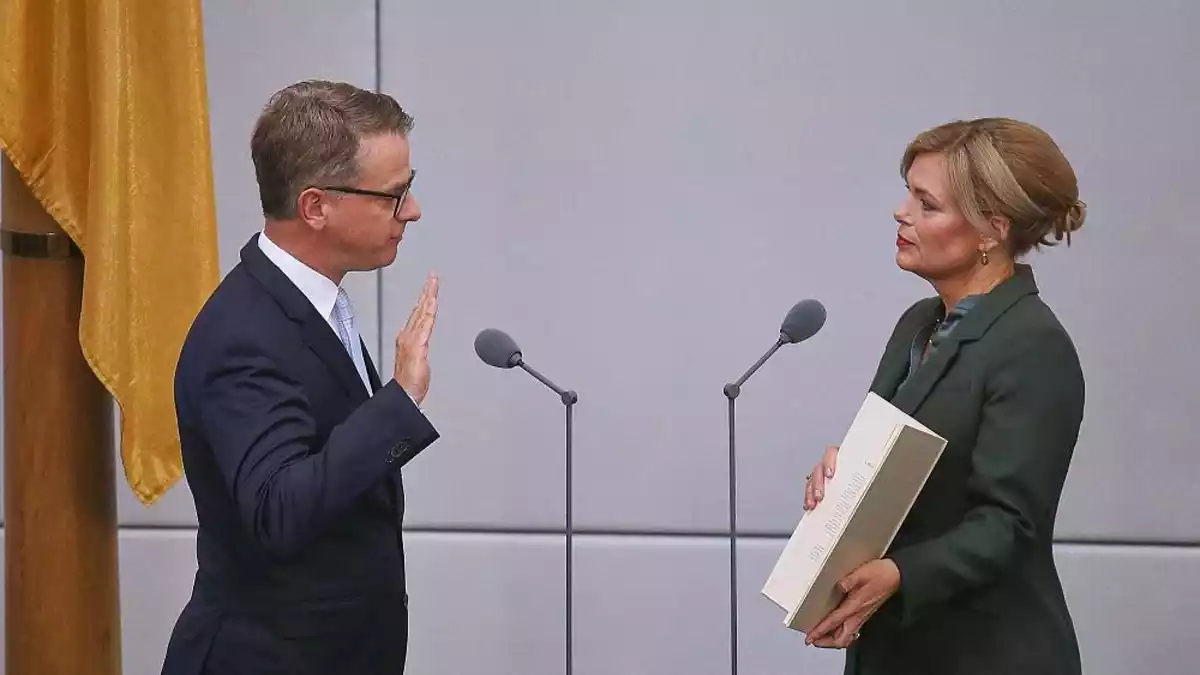Bilger und Linnemann als Minister vereidigt