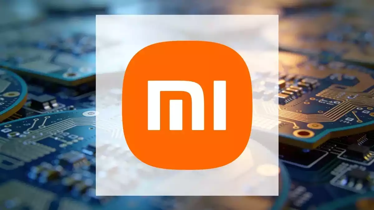 Xiaomi Stock Slumps Despite Foldable Launch, EV Expansion