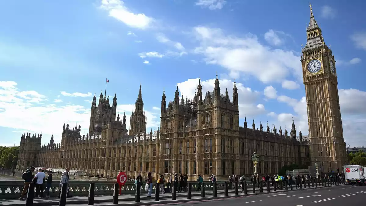 Im britischen Parlament sollen Sanktionen gegen Waren aus israelischen Siedlungen im Westjordanland verkündet werden. (Archivfoto) - Bild: Arne Dedert/dpa/dpa-tmn
