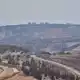 Nahe der israelischen Siedlung Maale Adumim sollen weitere Wohneinheiten gebaut werden. Das könnte das Westjordanland faktisch in zwei Teile spalten. (Archivfoto) - Bild: Ohad Zwigenberg/AP/dpa