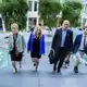 Bundesbildungsministerin Karin Prien und die Präsidentin der Bildungsministerkonferenz, Anna Stolz, zeigten sich beunruhigt, aber nicht überrascht von den Pisa-Ergebnissen. - Bild: Christoph Soeder/dpa