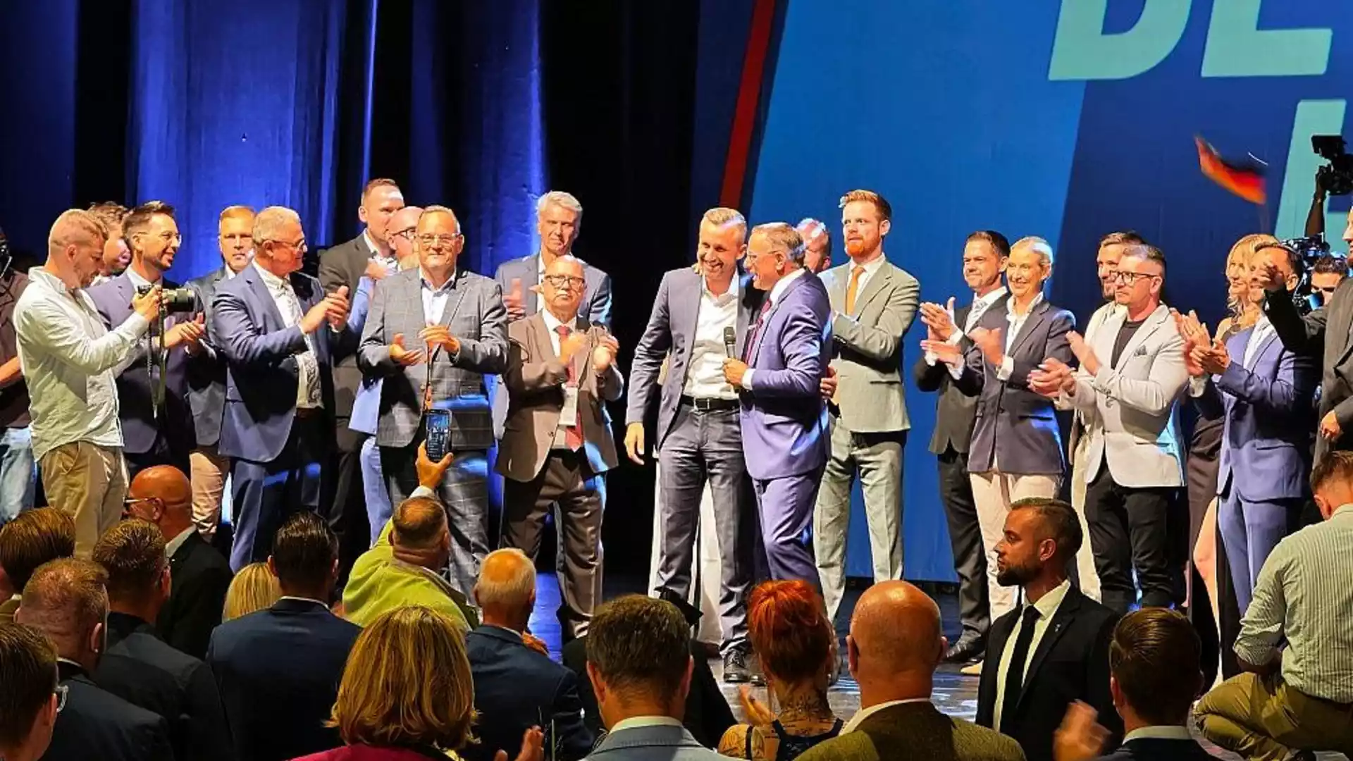 Wagenknecht nimmt AfD-Sondierung in Sachsen-Anhalt an