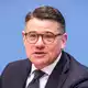 «Ich warne alle zu glauben, dass es eine schnelle Lösung gibt», sagt Hessens Ministerpräsident Boris Rhein (CDU). (Archivbild) - Bild: Michael Kappeler/dpa