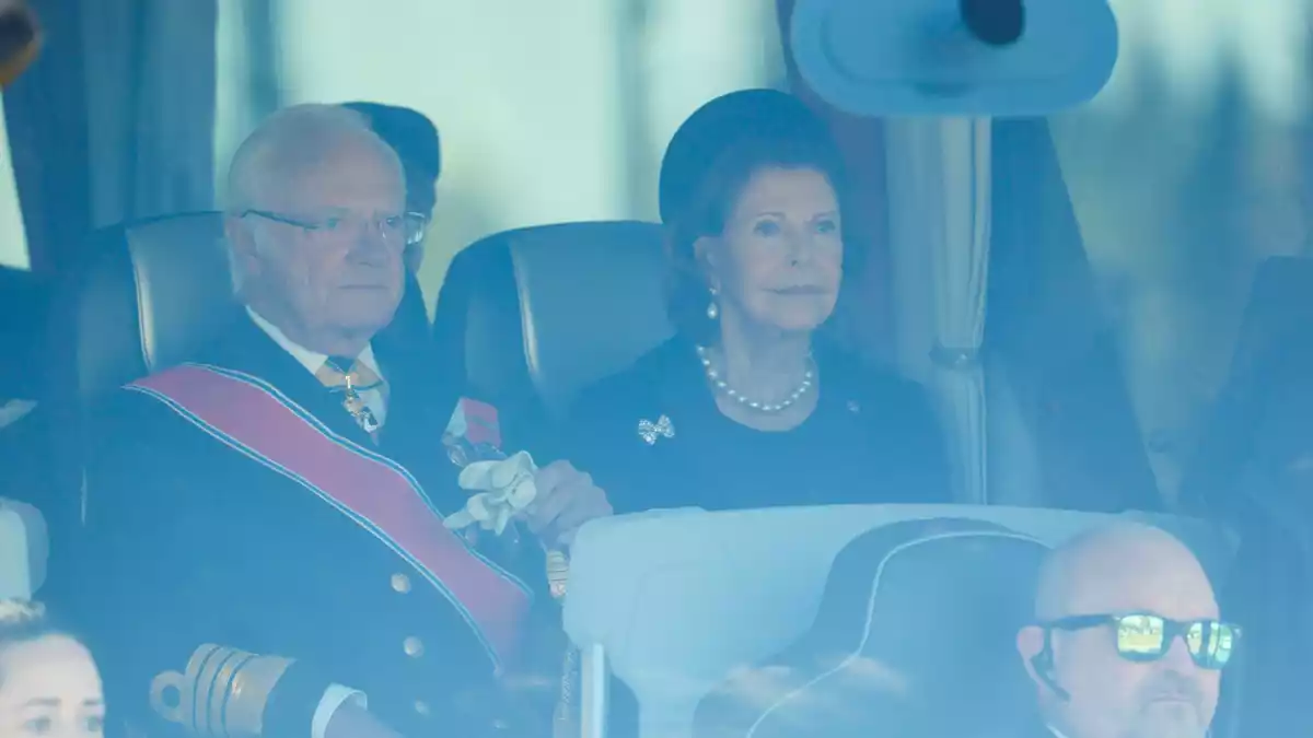 Auch das schwedische Königspaar will dem beliebten Monarchen die letzte Ehre erweisen. - Bild: Frederik Ringnes/NTB Scanpix/AP/dpa