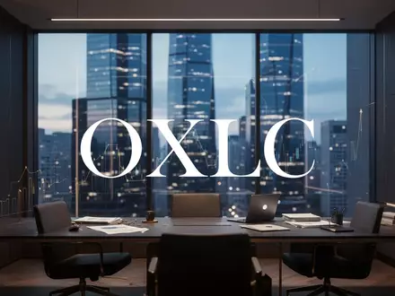 Abstraktes Finanzambiente mit minimalistischem Büro und Skyline bei Dämmerung, das Stabilität und Kapitalmanagement symbolisiert. - Foto: über boerse-global.de