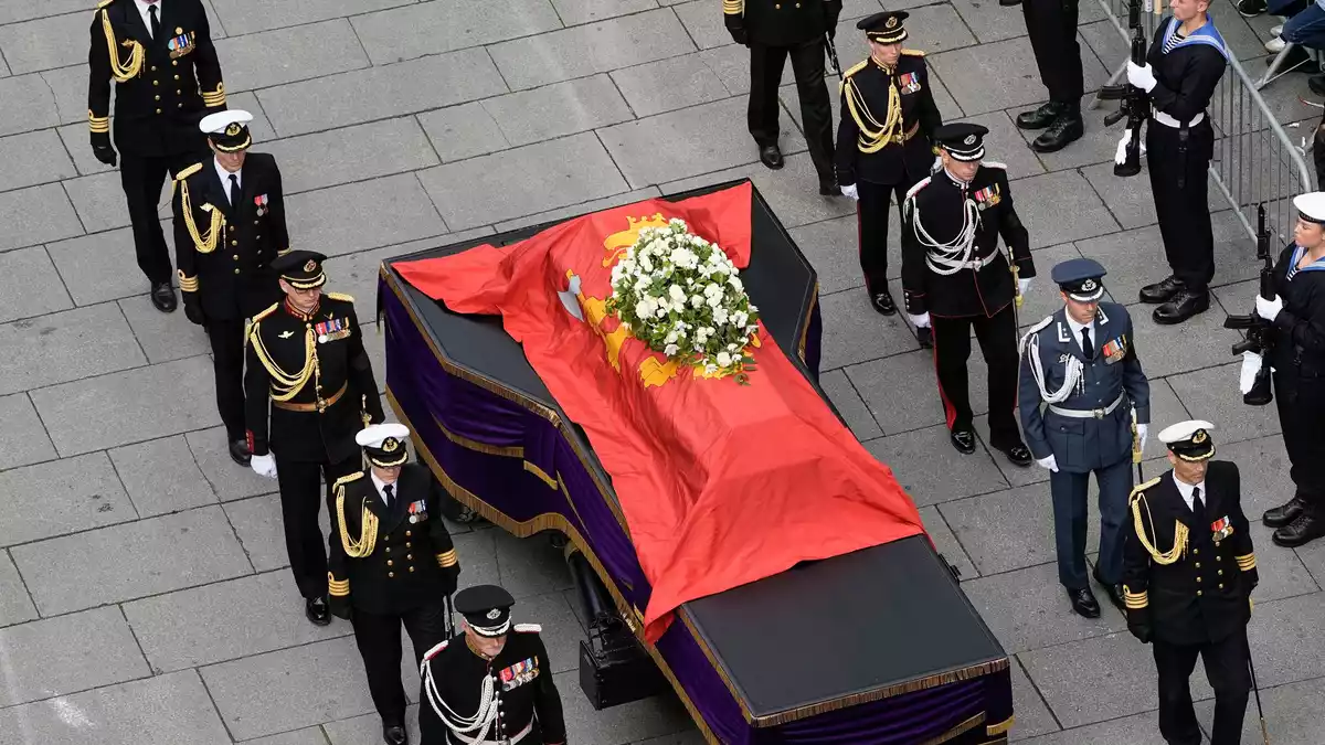 Harald V. hat seine letzte Reise angetreten. - Bild: Cornelius Poppe/NTB Scanpix/AP/dpa