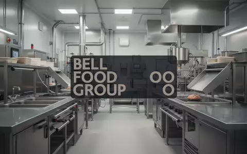 Moderne industrielle Lebensmittelverarbeitung in einer sauberen, professionellen Produktionsumgebung. - Foto: über boerse-global.de