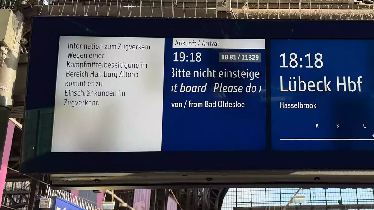 Eine Bombenentschärfung in Hamburg-Bahrenfeld wirkt sich auch auf den Bahnverkehr nach Lübeck aus. - Bild: Antonia Sawallisch/dpa