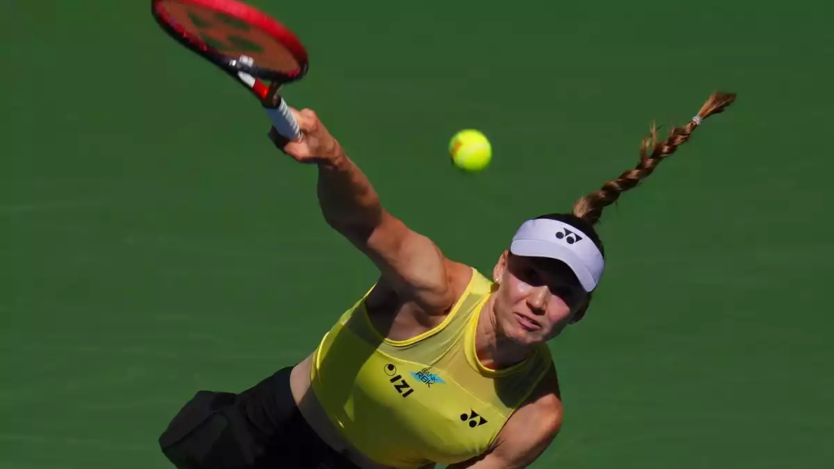 Jelena Rybakina wird die neue Nummer eins der Tennis-Welt.  - Bild: Kirsty Wigglesworth/AP/dpa