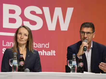 Thomas Schulze und Claudia Wittig (beide BSW) wollen mit der AfD sprechen. (Archivbild) - Foto: Peter Gercke/dpa
