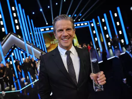 Moderator Markus Lanz versuchte, Zuversicht zu verbreiten. - Foto: Rolf Vennenbernd/dpa