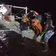 Das Unglück ereignete sich rund zwei Kilometer von der Küste entfernt. - Bild: Uncredited/Philippine Coast Guard/AP/dpa