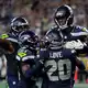 Die Seahawks ließen nach dem entscheidenden Ballgewinn der Freude freien Lauf. - Bild: Stephen Brashear/AP/dpa