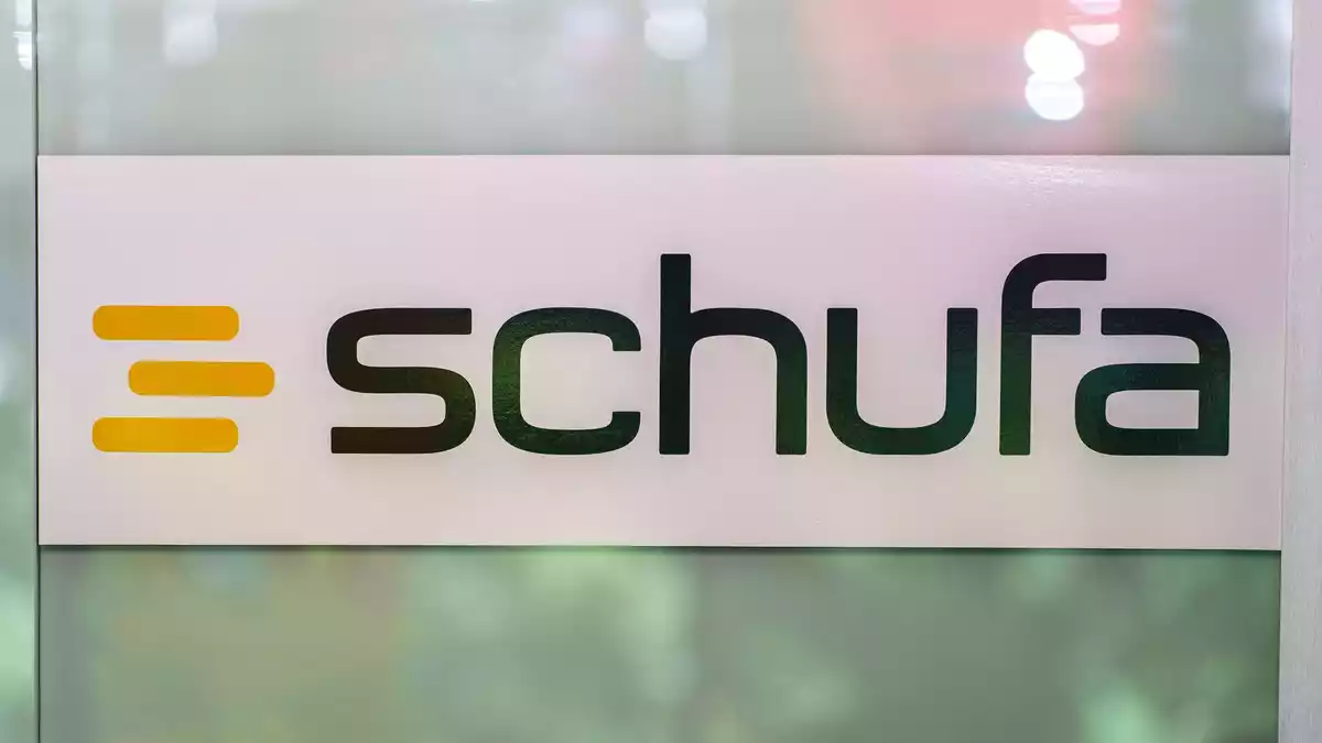 Die Wirtschaftsauskunftei Schufa sammelt reichlich Daten, ihre Bonitätsbewertungen haben großes Gewicht. (Archivbild) - Bild: Andreas Arnold/dpa