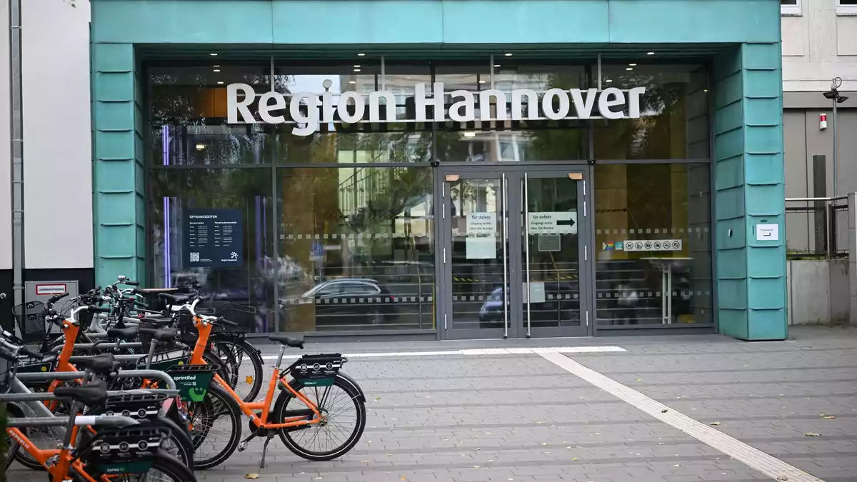 Ermittelt wird von der Staatsanwaltschaft Hannover. - Bild: Julian Stratenschulte/dpa