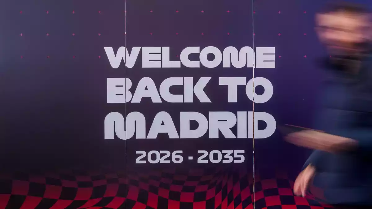 Gleich ein Vertrag über zehn Jahre: Madrid will Maßstäbe setzen.  - Bild: Manu Fernandez/AP/dpa