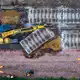 Seit dem 2. Halbjahr 2024 wurden verschiedene Bahnstrecken generalsaniert - mit diesen Erfahrungen wird das Konzept derzeit überarbeitet. (Archivbild) - Bild: Jens Büttner/dpa