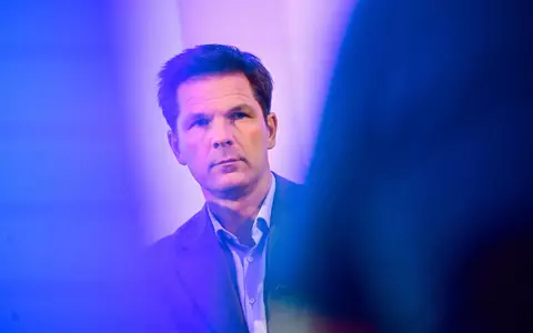 Die Staatsanwaltschaft ermittelt gegen den SPD-Politiker Steffen Krach. - Foto: Sebastian Christoph Gollnow/dpa