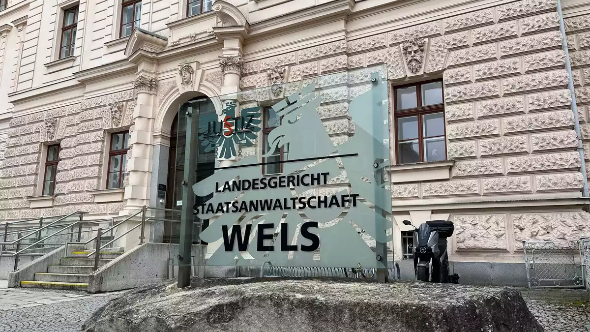 Noch ist das Ausmaß des Falles unklar. (Archivbild) - Bild: Albert Otti/dpa