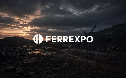 Industrielle Bergbaulandschaft in der Abenddämmerung, die eine wirtschaftlich herausfordernde Stimmung widerspiegelt. - Foto: über boerse-global.de
