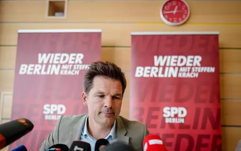Bereits bei einer Pressekonferenz am Donnerstag hatte Krach die Vorwürfe zurückgewiesen. - Foto: Kay Nietfeld/dpa
