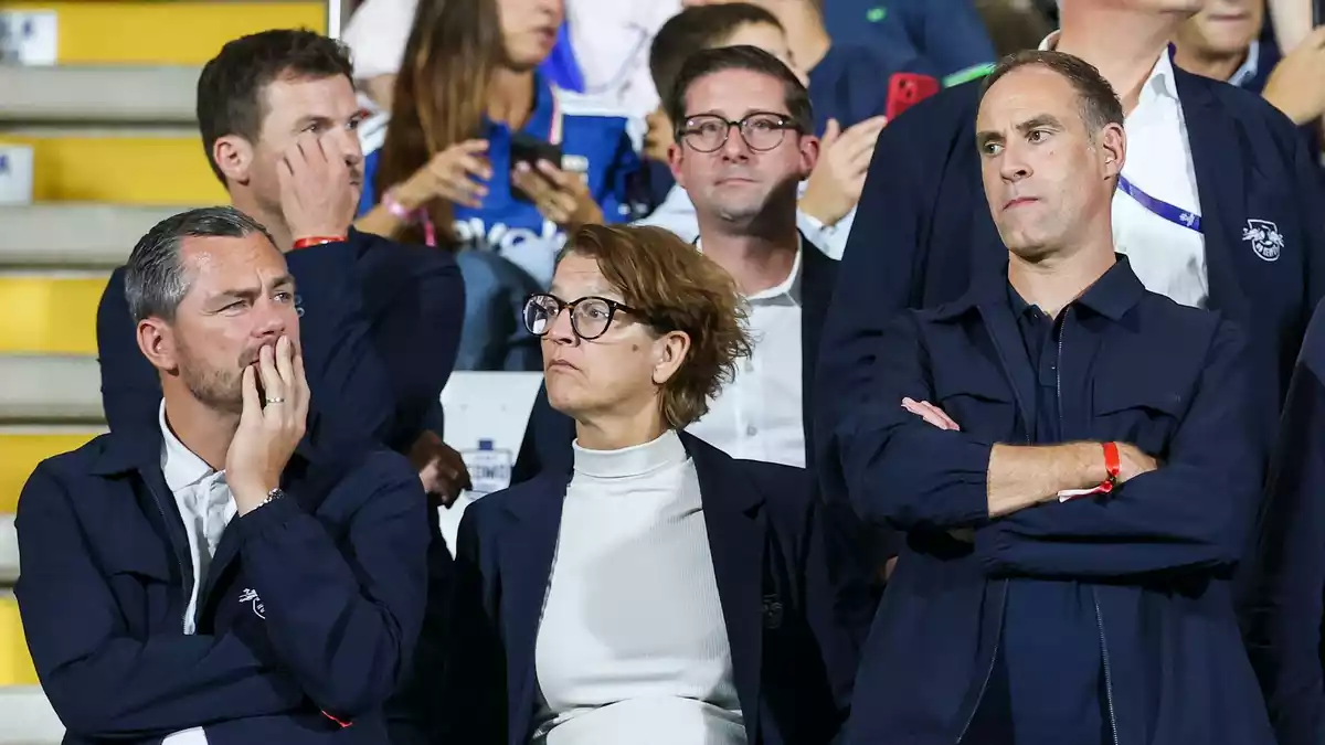 Die Leipziger Entscheider: Sportchef Marcel Schäfer (l), CEO Tatjana Haenni und Aufsichtsratschef Oliver Mintzlaff. - Bild: Jan Woitas/dpa