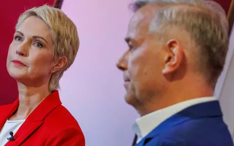 Die beiden großen Protagonisten des Wahlkampfs, Manuela Schwesig (SPD) und Leif-Erik Holm (AfD), standen sich in einem erbitterten TV-Duell vor wenigen Tagen bereits einmal gegenüber.  - Foto: Jens Büttner/dpa