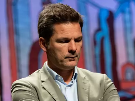 Der Berliner SPD-Spitzenkandidat muss mit schlechten Umfragewerten und Ermittlungen gegen ihn umgehen.  - Foto: Fabian Sommer/dpa