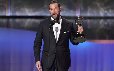 Noah Wyle ist nominiert für einen Emmy für seine Leistung in der Krankenhausserie «The Pitt».  - Foto: Chris Pizzello/Invision/dpa
