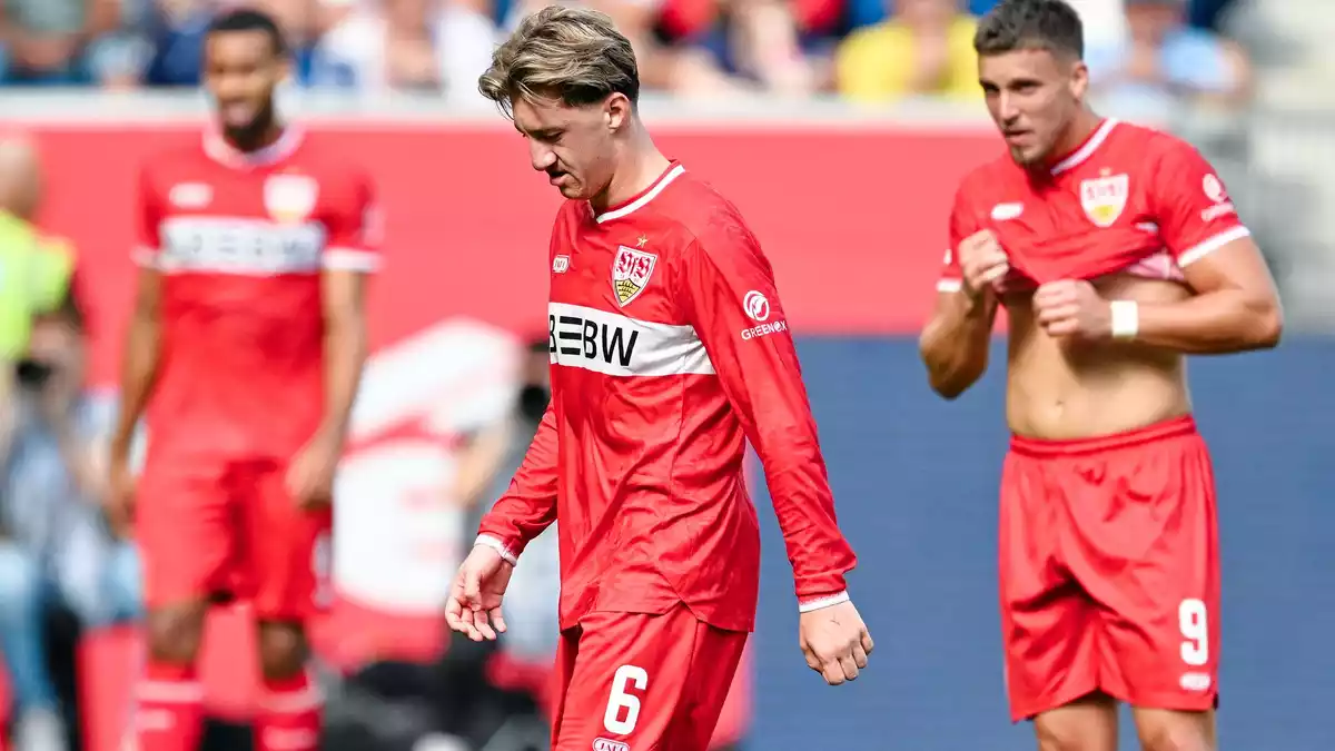 Angelo Stiller musste angeschlagen vom Platz. - Bild: Uwe Anspach/dpa