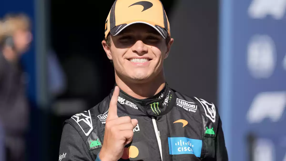 Lando Norris ist wieder auf Pole - und das beim ersten Grand Prix auf dem neuen «Madring».  - Bild: Bernat Armangue/AP/dpa