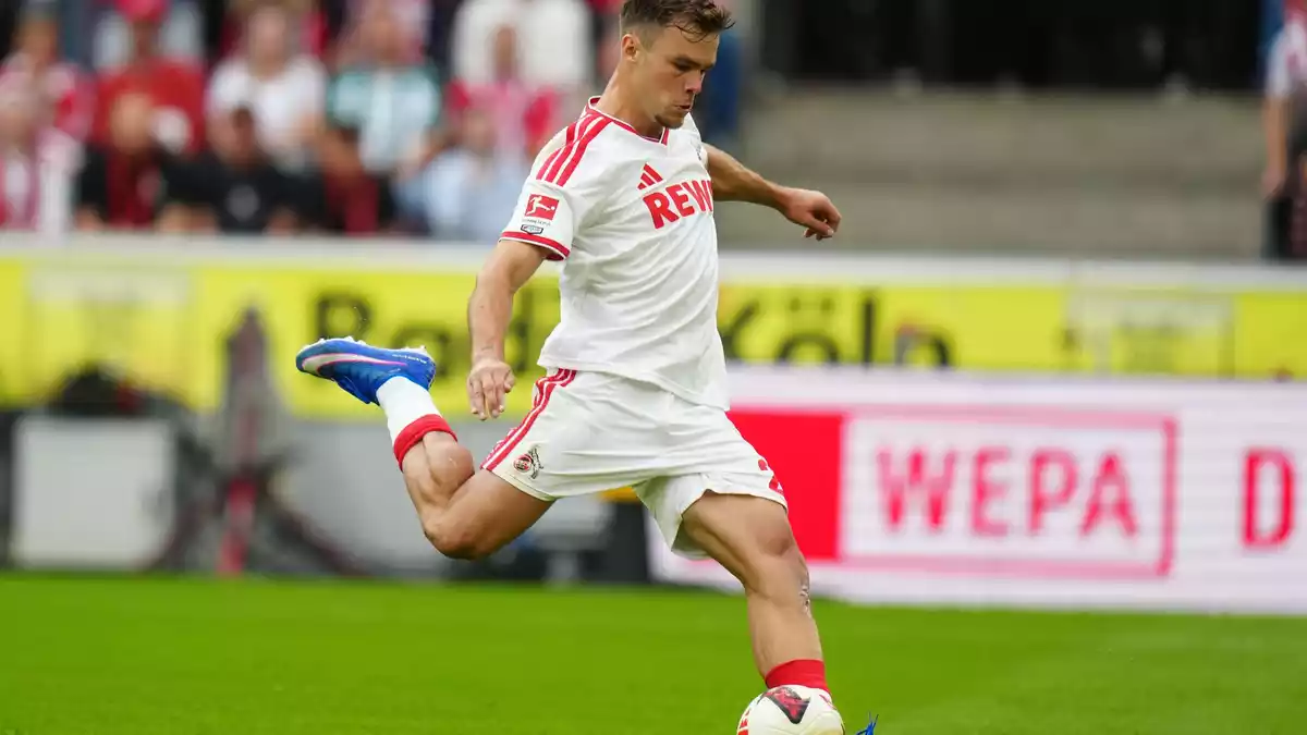 Thijs Dallinga scheiterte mit seinem Elfmeter an Bremens Keeper Karl Hein.  - Bild: Thomas Frey/dpa