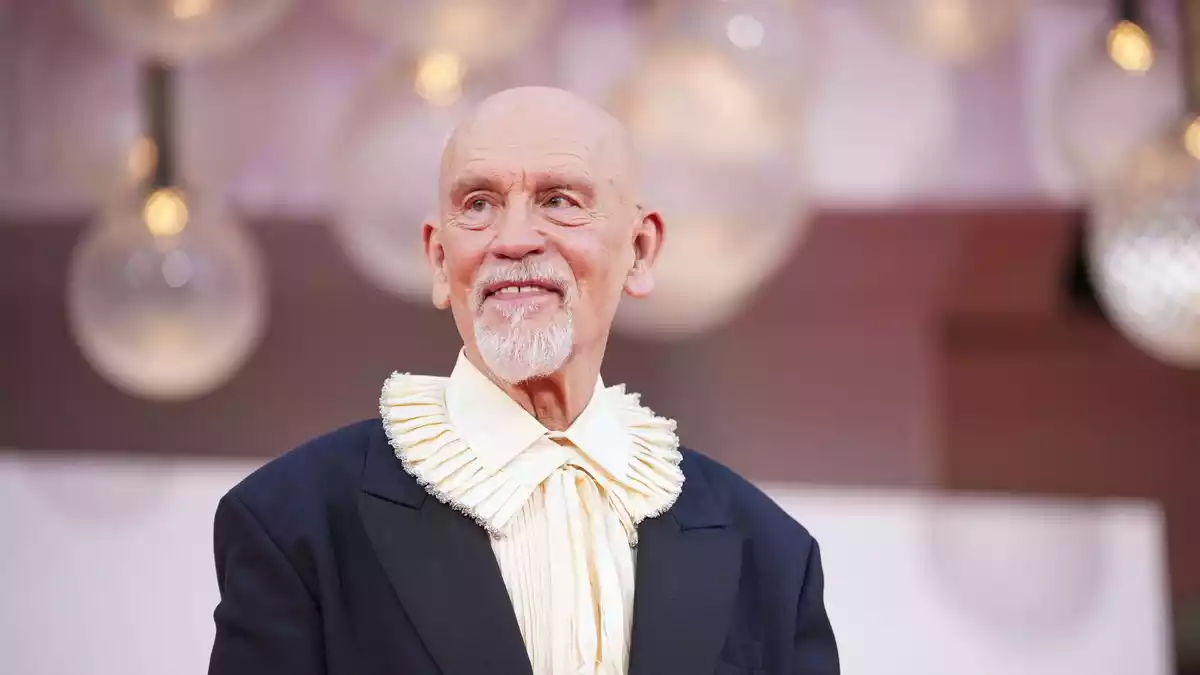 John Malkovich vor der Premiere von «Wild Horse Nine» Anfang September. - Bild: Alessandra Tarantino/Invision/AP/dpa