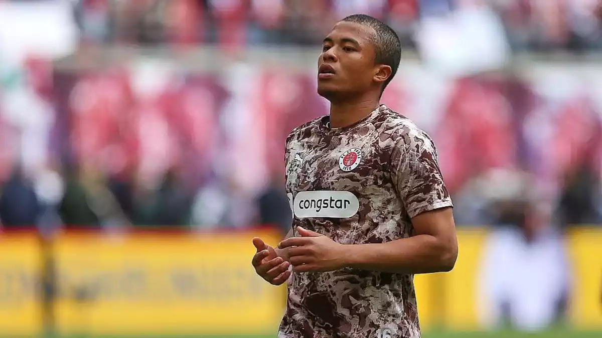 2. Bundesliga: St. Pauli feiert Last-Minute-Sieg gegen Wolfsburg