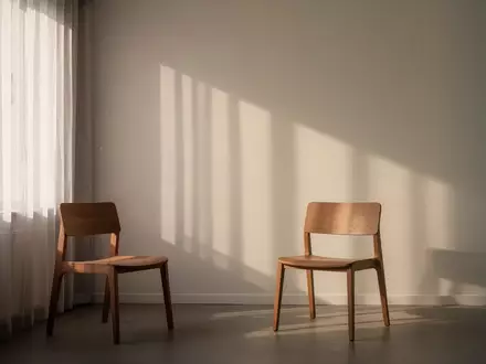 Ein minimalistischer, ruhiger Behandlungsraum mit weichem Morgenlicht, der eine Atmosphäre der medizinischen Untersuchung vermittelt. - Foto: über boerse-global.de