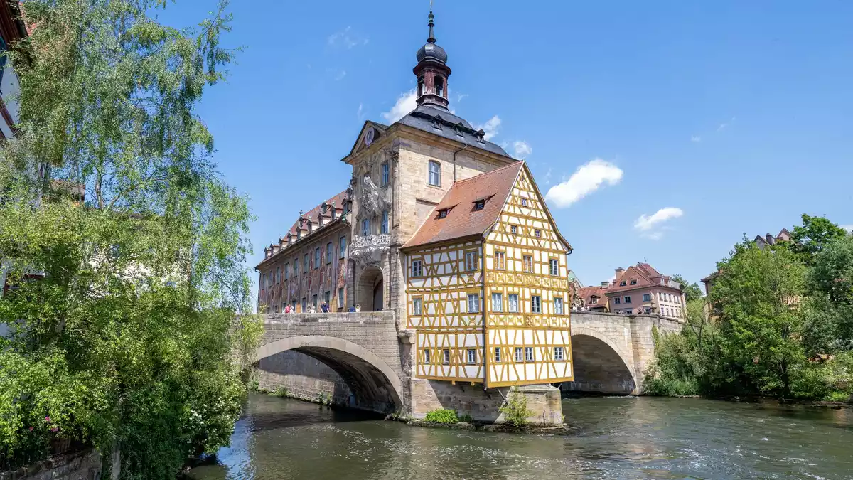 Auch das Bamberger Rathaus wird am Denkmaltag geöffnet. (Archivbild) - Bild: Pia Bayer/dpa