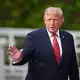 Inzwischen ist US-Präsident Donald Trump in Florida gemeldet - lebt aber vor allem im Weißen Haus.  - Bild: James Manning/PA Wire/dpa